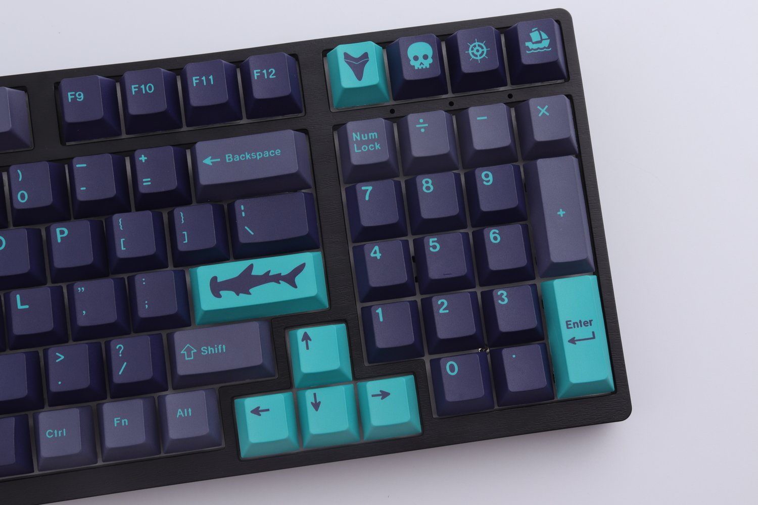 129 Keys PBT Dye-SUB Hammerhead Keycaps