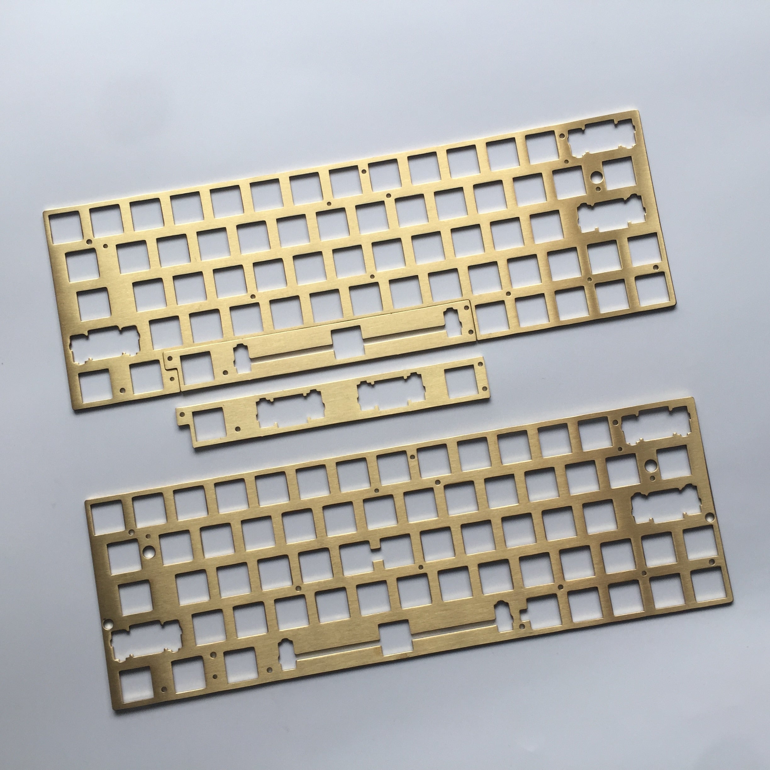 Brass Plate-Mounted Steel Plate Stabilizer